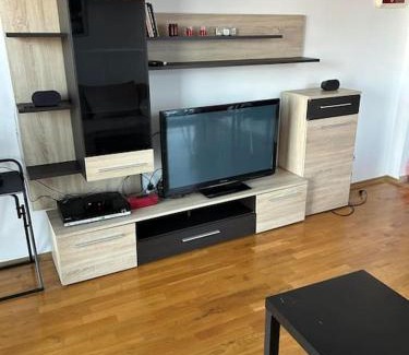 Kisela Voda Apartment | Modern Apartment with Panoramic City Views