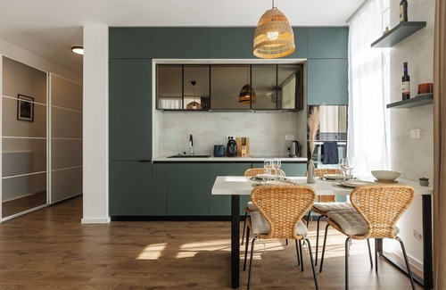 Timisoara Apartment | Modern apartment with balcony, private parking and fast Wi-Fi, Timisoara Centre