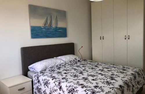 Għadira Apartment | Modern Apartment with sea view