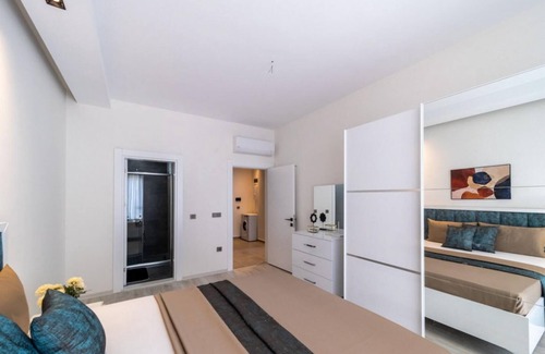 Kargicak Apartment | Modern Apartment with Shared Sauna in Alanya