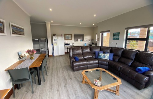 Still Bay Apartment | Modern apartment with sea, river & garden view in charming Still Bay. No smoking