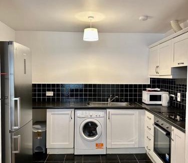 Waterford Apartment | Modern Apartment X91 R940