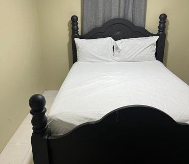 Constant Spring Apartment | Modern Apartments Just Minutes from Manor Park