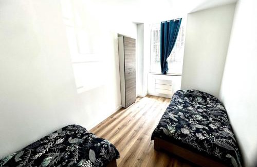 Equeurdreville-Hainneville Apartment | Modern app #2 renovated ground floor 4pers