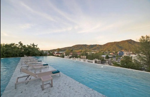 Kamala Condo | Modern apt, full sea View, 4 min walk to kamala beach, pick up Airport service