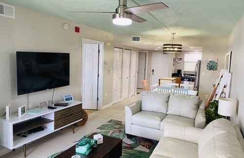 Belle Vista Condo | Modern Beach Condo ON St. Pete Beach!