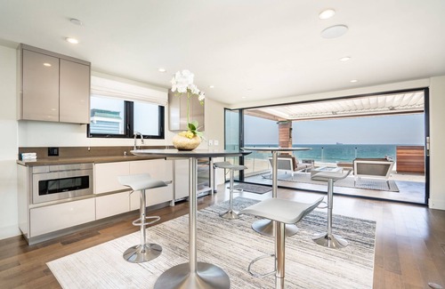 Seal Beach House | Modern Beach Front 4 Story Ocean and Sunset View Home