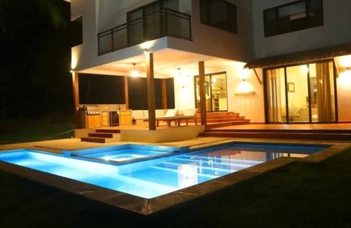 Las Escobas del Venado House | Modern Beach Home with pool and hot tub