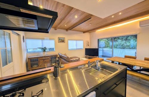 Kisami House | Modern Beach House