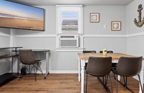 Ventnor City Condo | Modern Beach Retreat! Sleeps 6 - Big Yard & BBQ