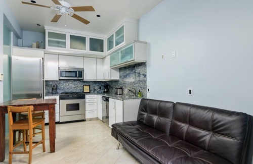 Mission Beach Apartment | Modern Beach Studio Condo