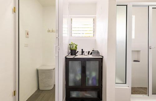 Ocho Rios Apartment | Modern Beachfront Condo with Stunning Sea Views