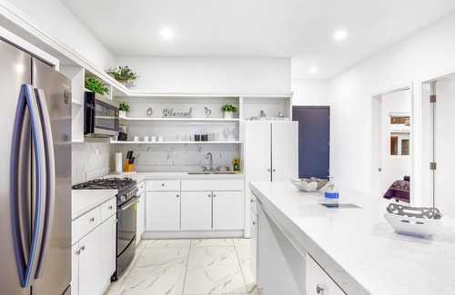 La Paloma House | Modern beauty with partial ocean view, open concept, & balcony- dog-friendly