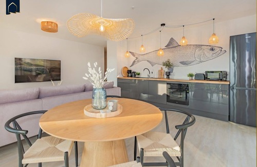 Koelpinsee Apartment | Modern bluefish hut with balcony - only 800 m to the beach