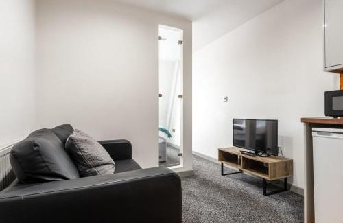 Halifax Apartment | Modern Budget 1 Bed Flat in Halifax Centre