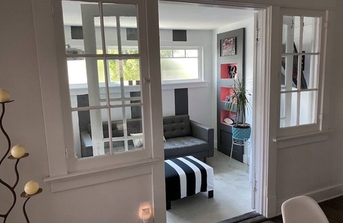 Mid City House | Modern Bungalow in Mid City