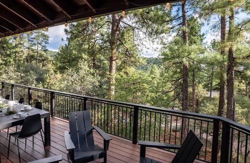 Strawberry Cabin | Modern Cabin in the Pines, Large Deck & Great View