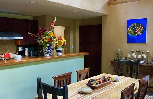 Santa Fe Cabin | Modern Cabin Inside Sf National Forest 12 Miles to Plaza