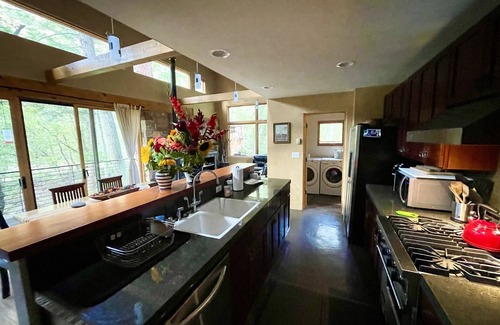 Santa Fe Cabin | Modern Cabin Inside Sf National Forest 12 Miles to Plaza