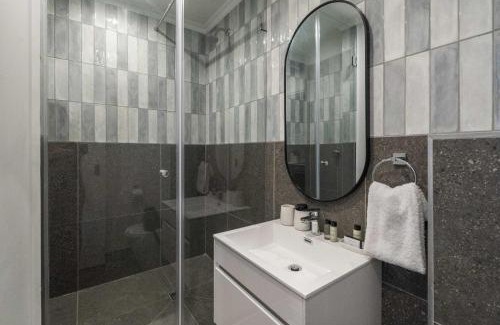 Cape Town City Centre Apartment | Modern CBD Studio at Venice House