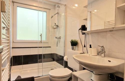 Suedviertel Apartment | Modern Central Apartments near Hbf & Messe Essen