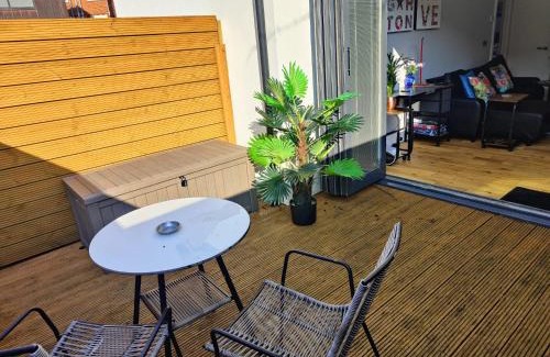 Seven Dials Apartment | Modern Central Brighton Patio Apartment