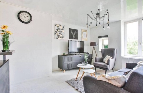 Clermont-Ferrand Apartment | Modern, central haven of peace