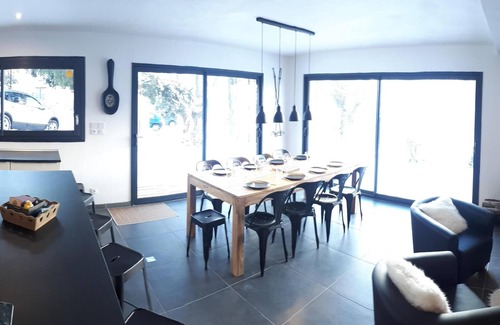 Les Granges Ski Chalet | Modern chalet 4*, very comfortable and quiet. Ideal for 2 or 3 families.