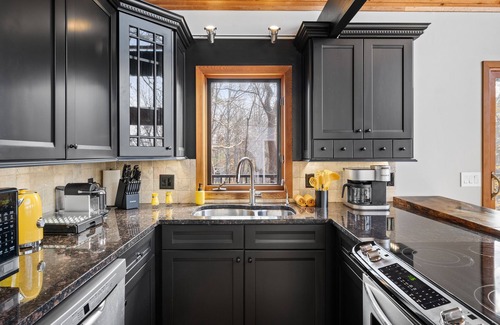 Saugatuck Ski Chalet | Modern Chalet 5bd 3bth with Hot Tub, Game Room, Private movie theater, 3 decks