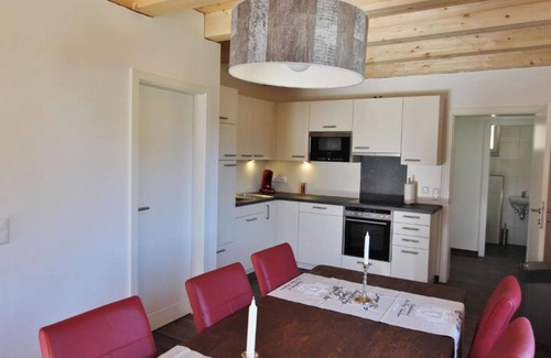 Kotschach-Mauthen Ski Chalet | Modern chalet near the slopes with a ski storage