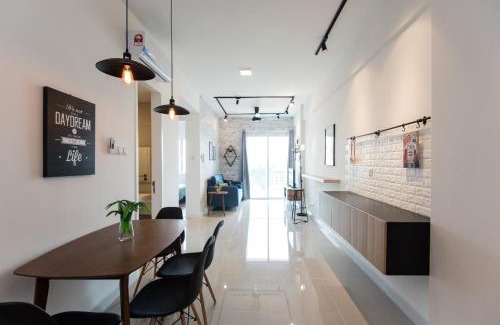 Taman Sri Bintang Apartment | Modern City 2B Suite Desa Park City