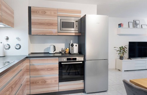 Ravensburg Apartment | Modern 'City Apartment' in Ravensburg with balcony and WiFi