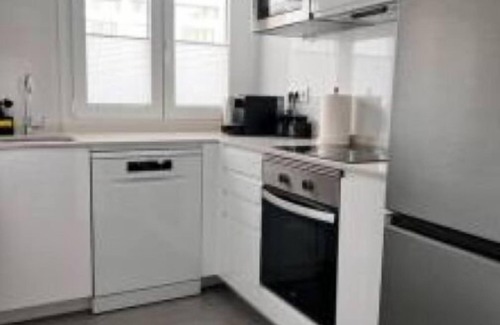 Central District Apartment | Modern City Apartment in the Center of Granada