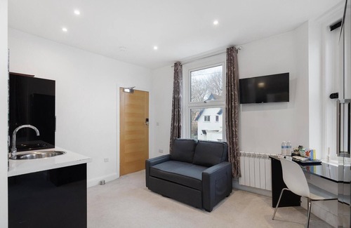 Oxford Apartment | Modern city centre studio apartment