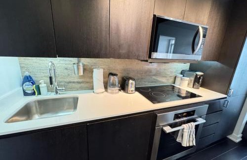 CityPlace Apartment | Modern City Escape 1-BR Retreat Downtown Toronto