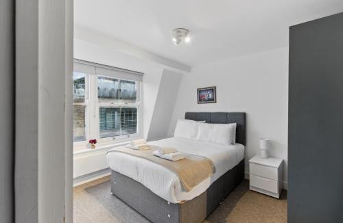 Clerkenwell Apartment | Modern Clerkenwell Loft Spacious Private Terrace