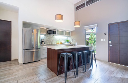 Uvita House | Modern Coastal Home - Moments Away from Uvita's Premier Beach, Playa Colonia!