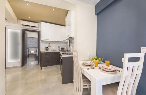 Petaloudes Apartment | Modern Colorful House 3