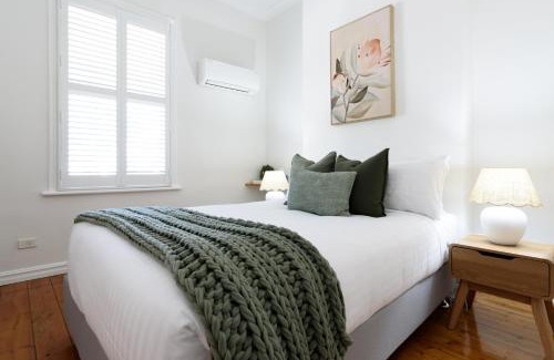 Launceston CBD House | Modern Comfort 2-bedroom hideaway in Balfour