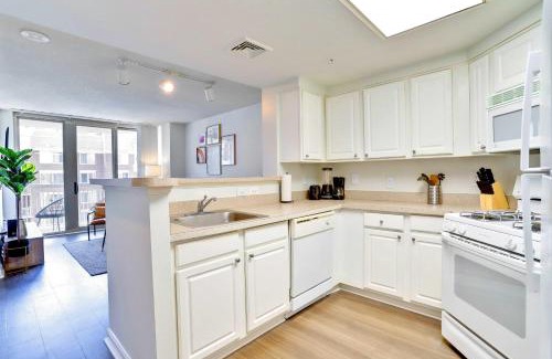 Ballston Apartment | Modern Comfort in Ballston Prime Urban Location