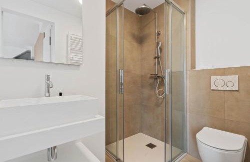 Cessange Apartment | Modern Comfort near Cloche dOr - Queen Bed and Balcony