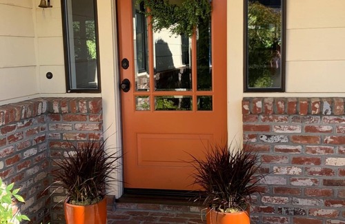 Sonoma House | Modern Comfort & Wine Country Charm in the Heart of Sonoma