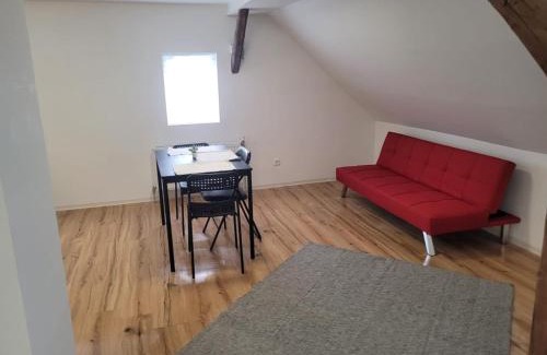 Altenburg Apartment | Modern & Comfortable Apartments in Central Altenburg