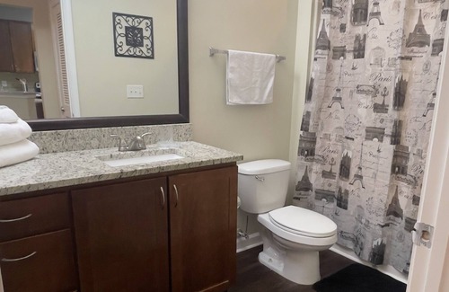 Dunwoody Condo | Modern Condo at Perimeter