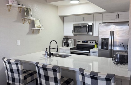 Camelback East Apartment | Modern Condo in Camelback East!