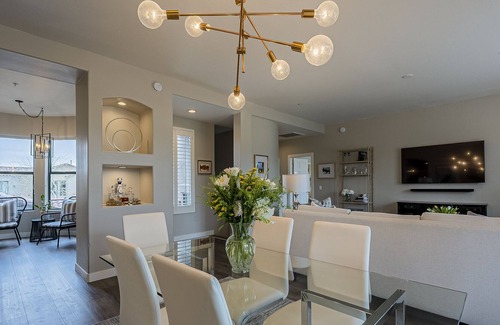 Talon Retreat Condo | Modern Condo in Private Grayhawk Golf Course Community- Stunning Mountain Views!