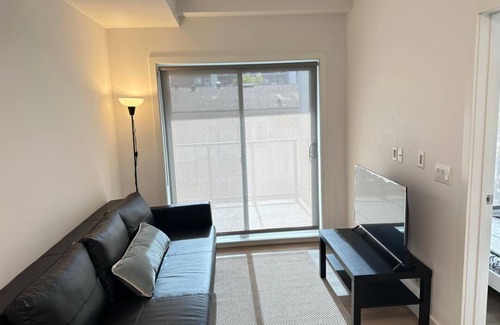 Crescent Heights Condo | Modern Condo in the Heart of Calgary