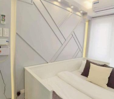 Pasay Apartment | Modern Condo near MOA & Manila Bay