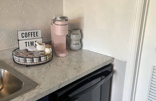 Miamisburg Condo | Modern Condo Nestled in Serenity
