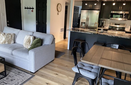 Brian Head Condo | Modern condo overlooks Brian Head Ski Resort